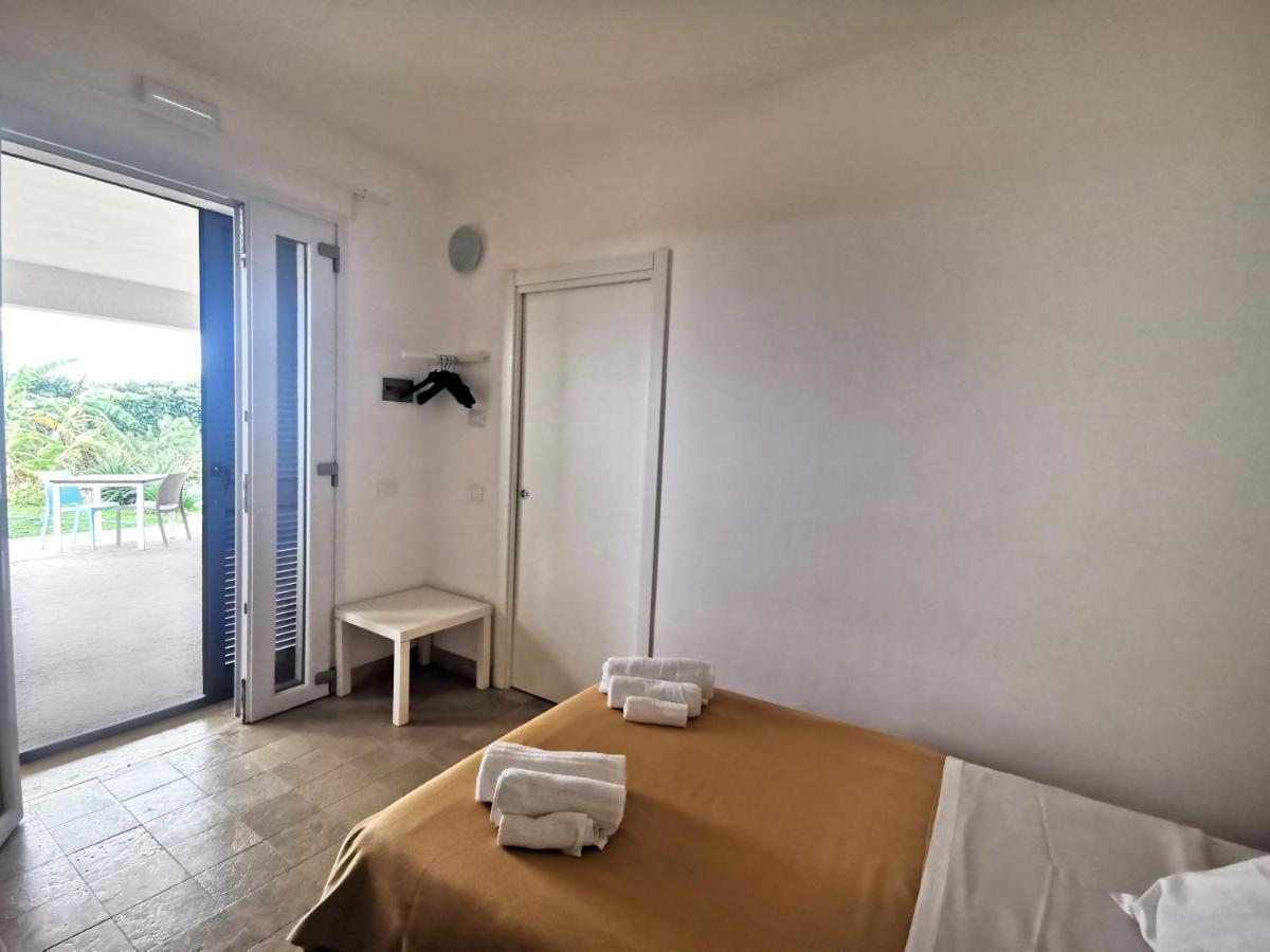 Melus Maris Guest House Syracuse ภายนอก รูปภาพ