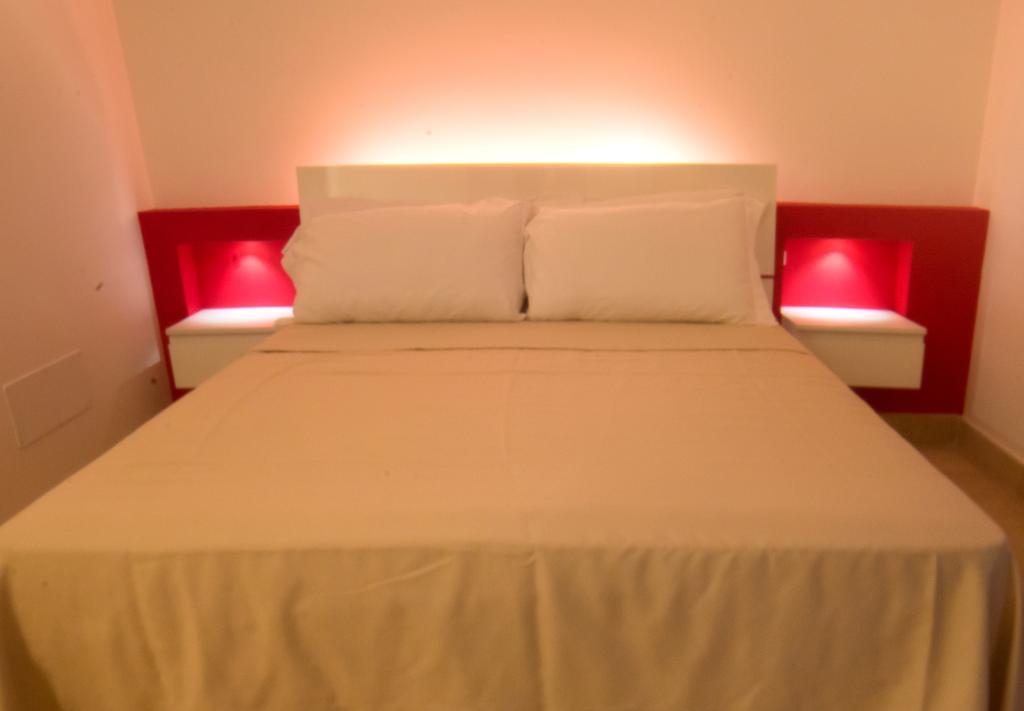 Melus Maris Guest House Syracuse ภายนอก รูปภาพ